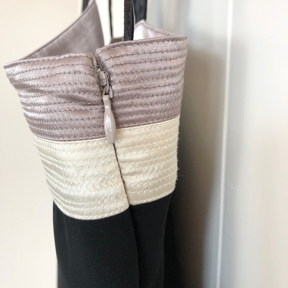 Democracy Sleeveless Tunic Top - Picture 4 of 5